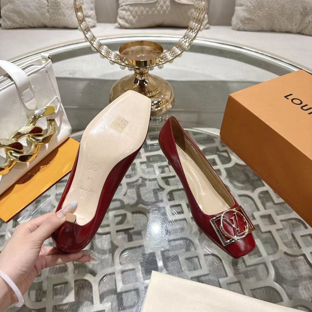 Women's high heels